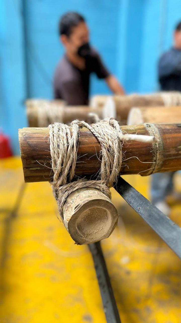 Nudos con fibra de abacá